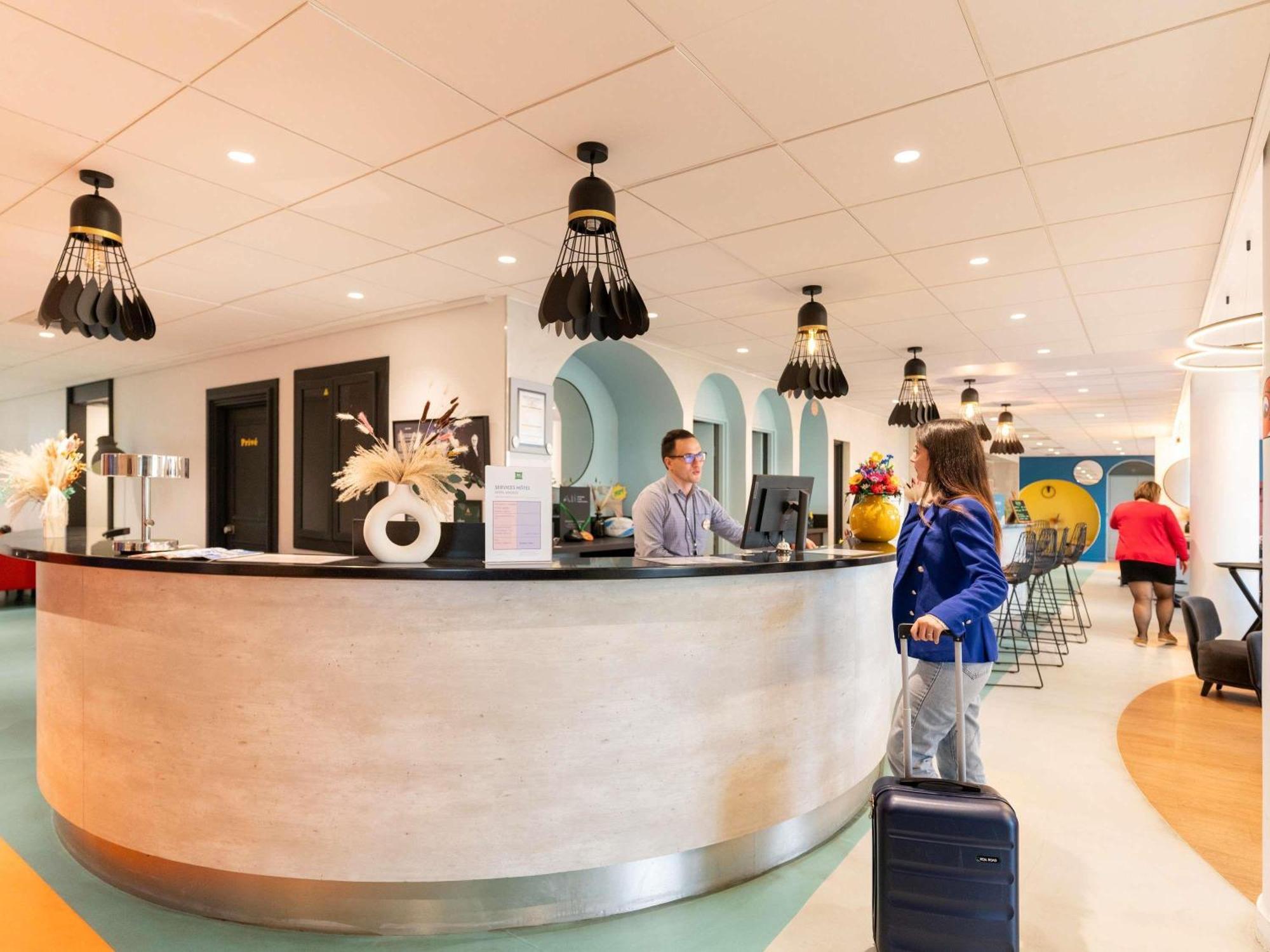 Ibis Styles Paris Saint Denis Pleyel Hotel Exterior foto